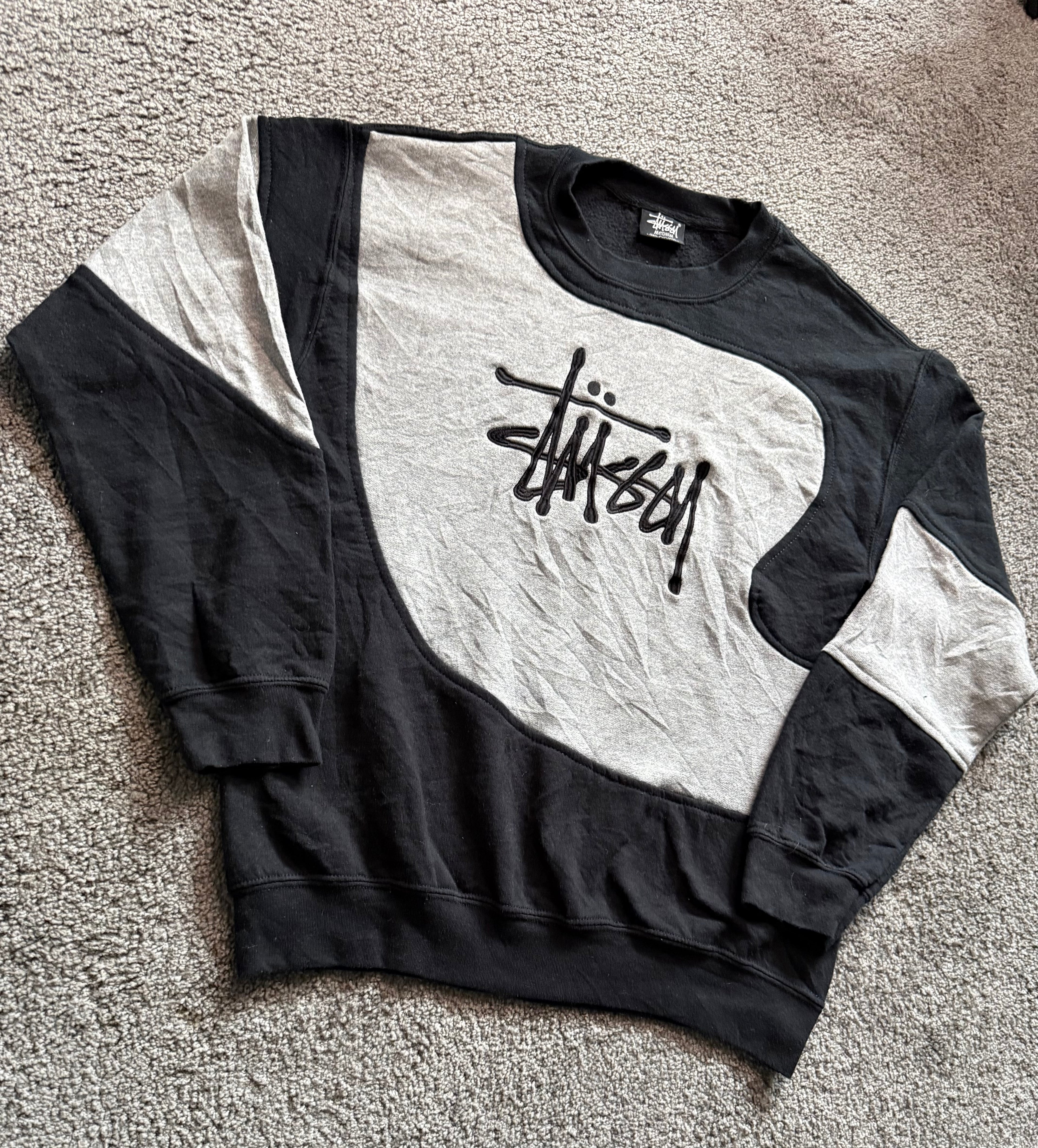 Stüssy - Sweatshirt (M)